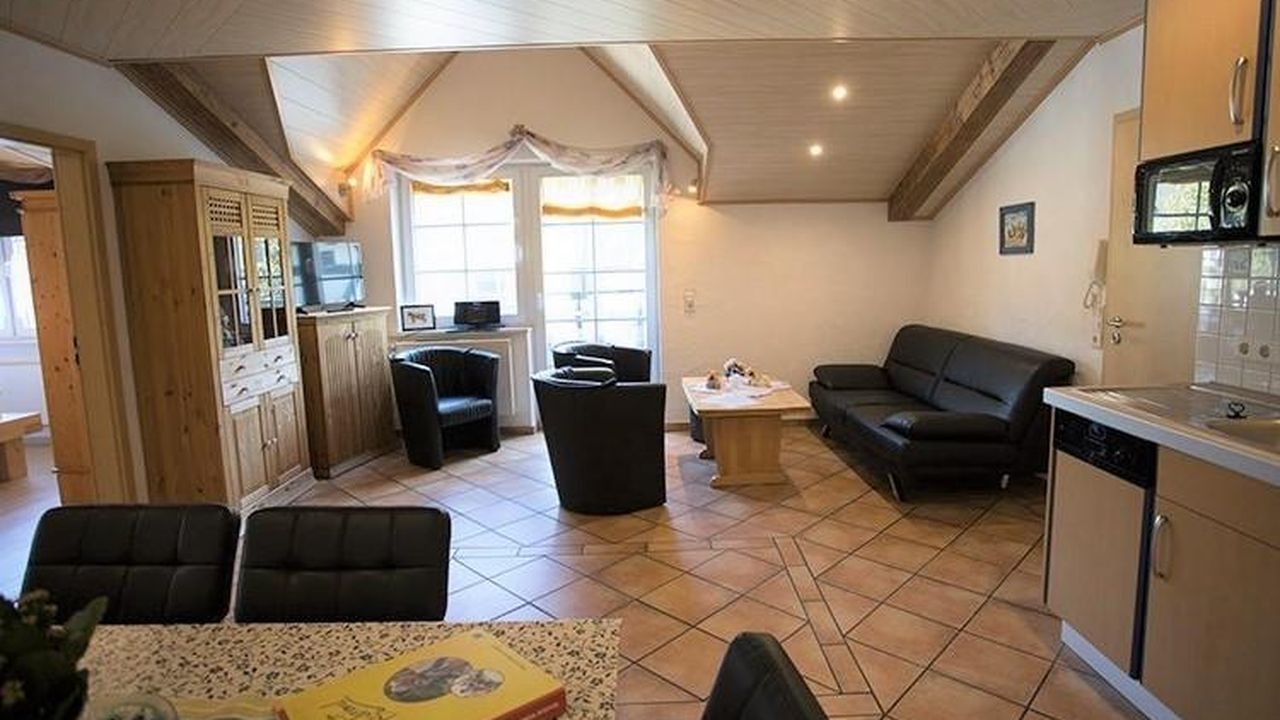 Gerwenshof, Familie Schmidt - Ferienwohnung Dreschdele - Niedersorpe Schmallenberger Sauerland Gerwenshof, Familie Schmidt - Ferienwohnung Dreschdele - Niedersorpe Schmallenberger Sauerland
